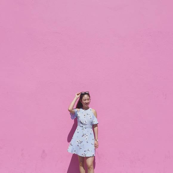 Meet your Posher, Vicky - Picture 1 of 1